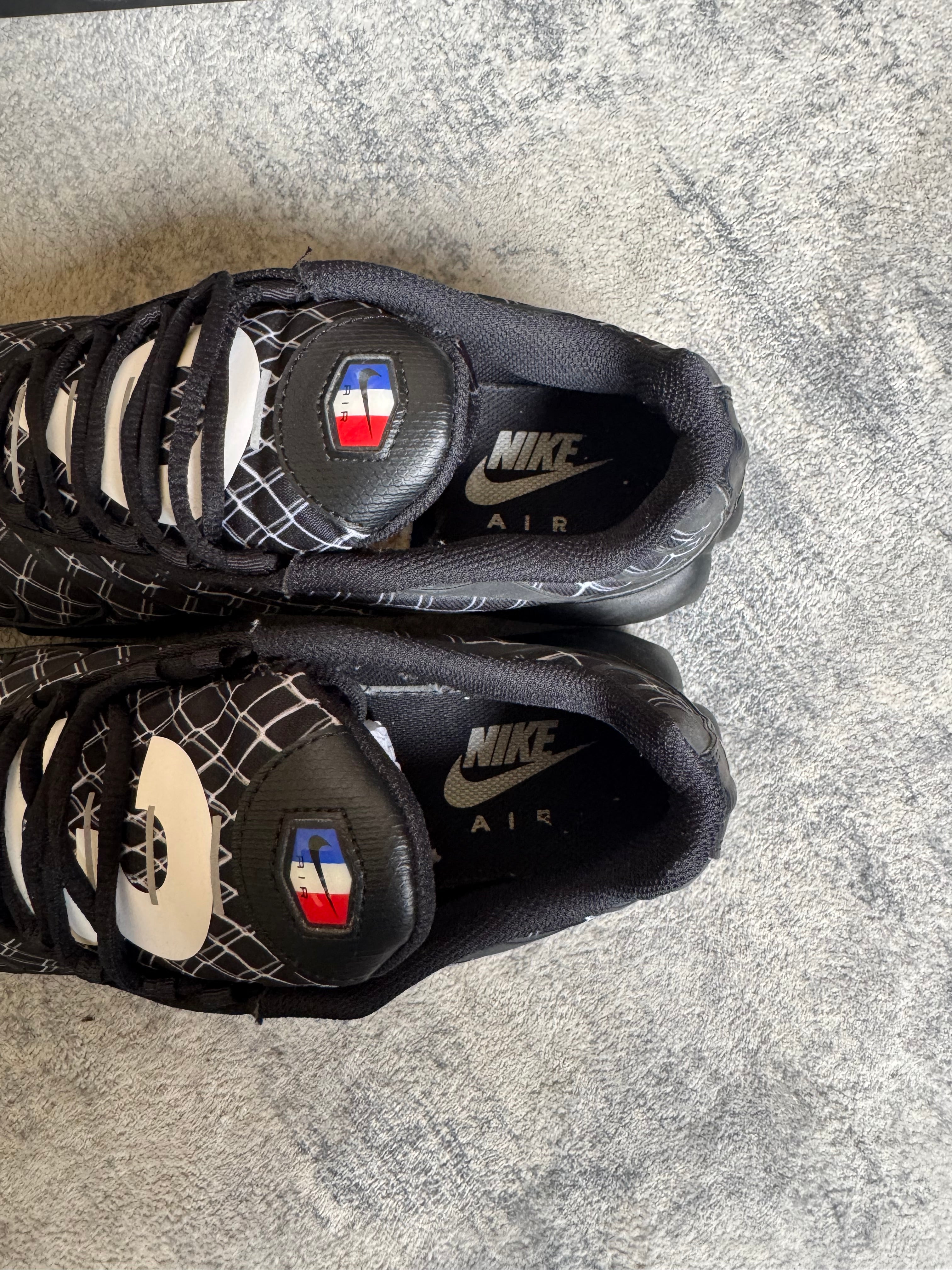 NIKE TN 93