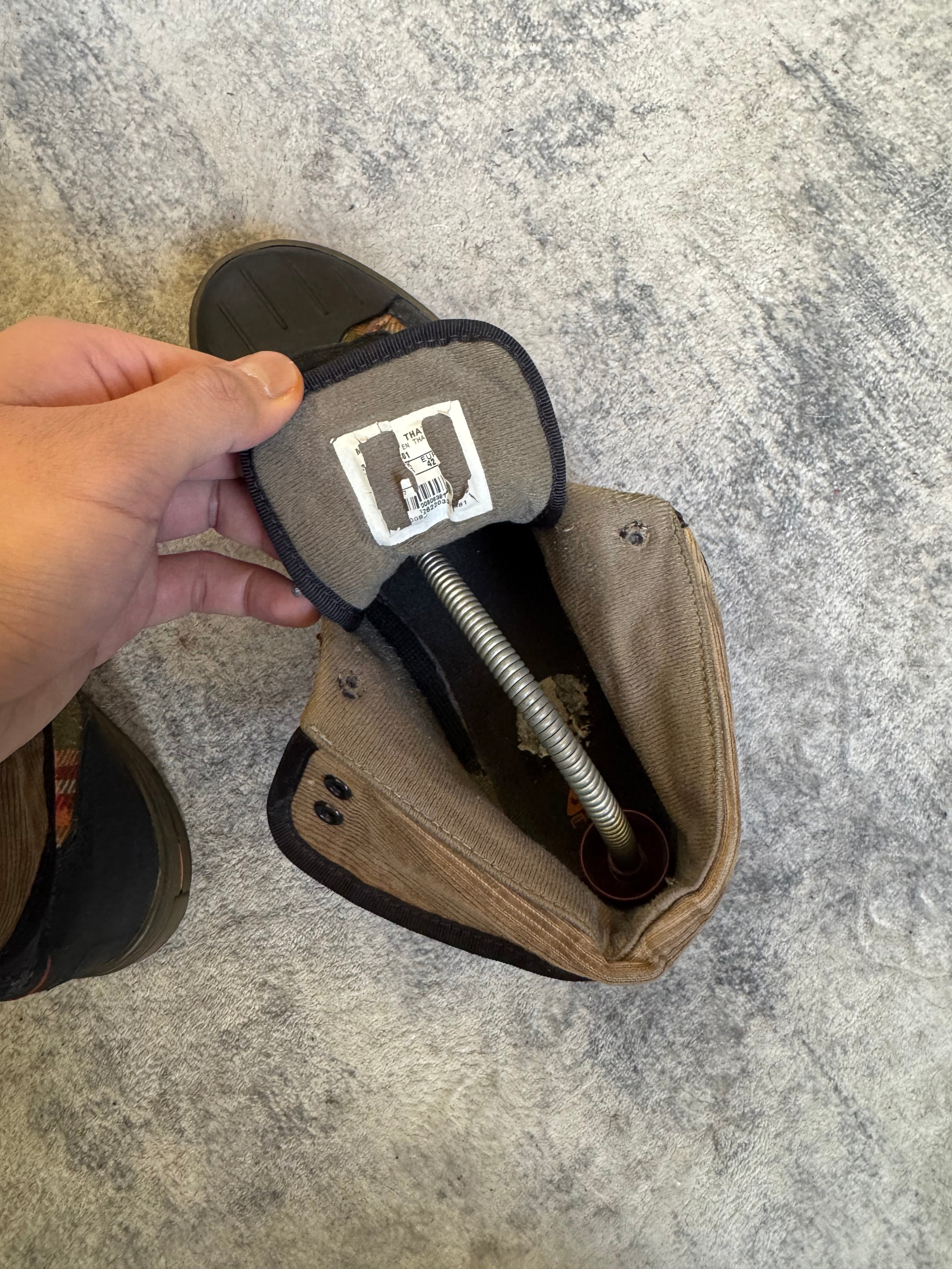 NIKE ACG BOOTS