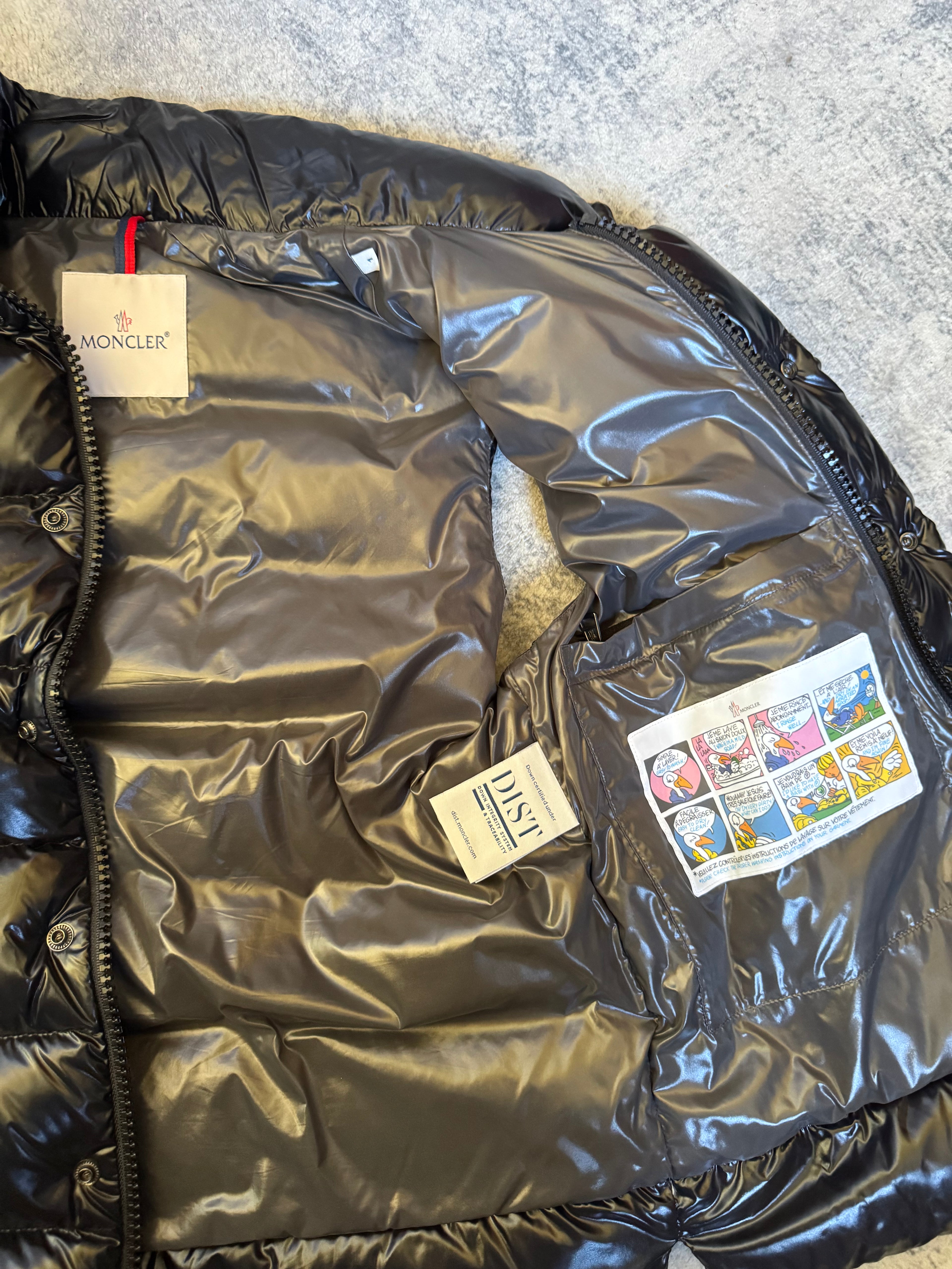 MONCLER PUFFER
