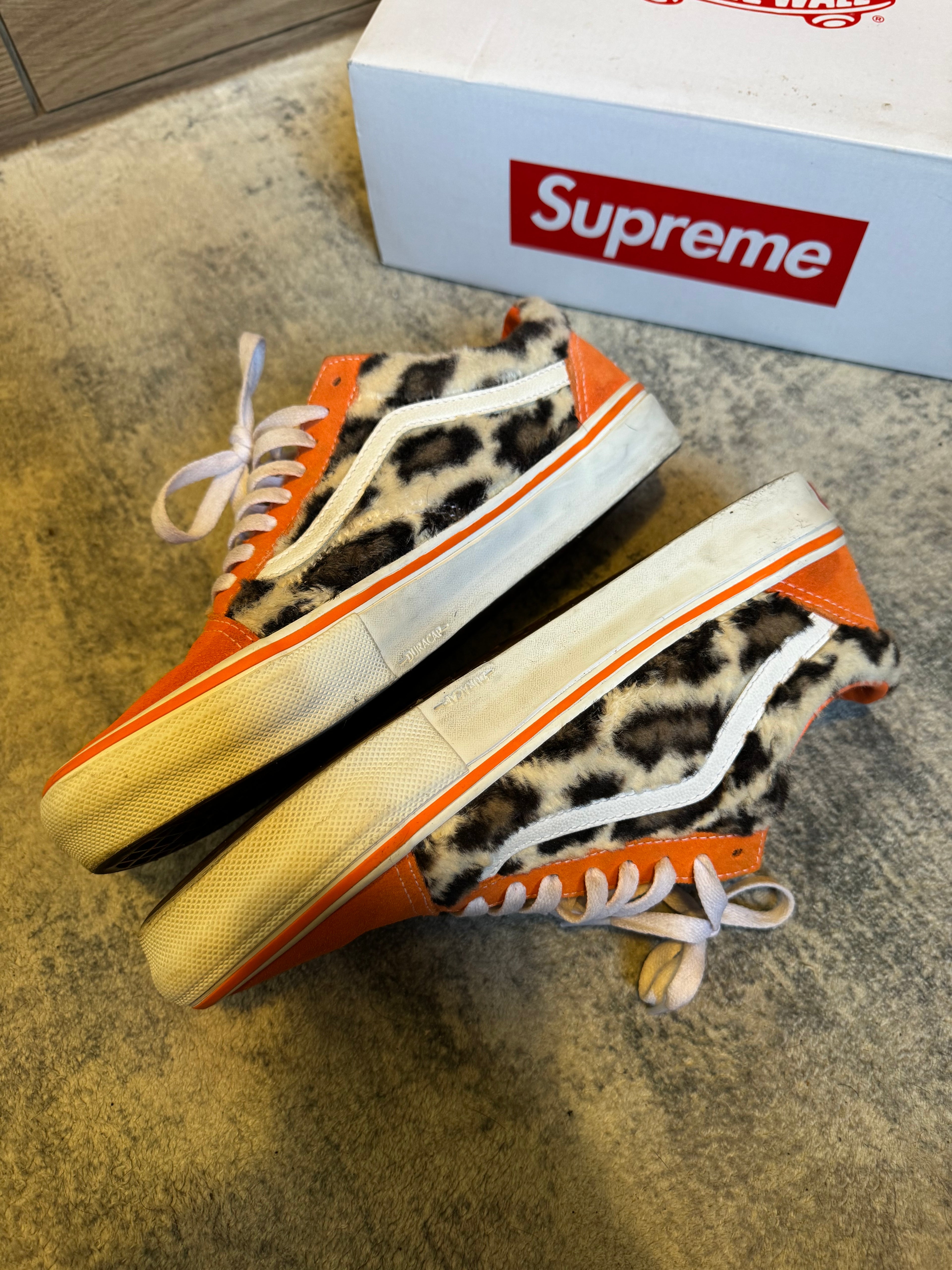 SUPREME VANS LEOPARD