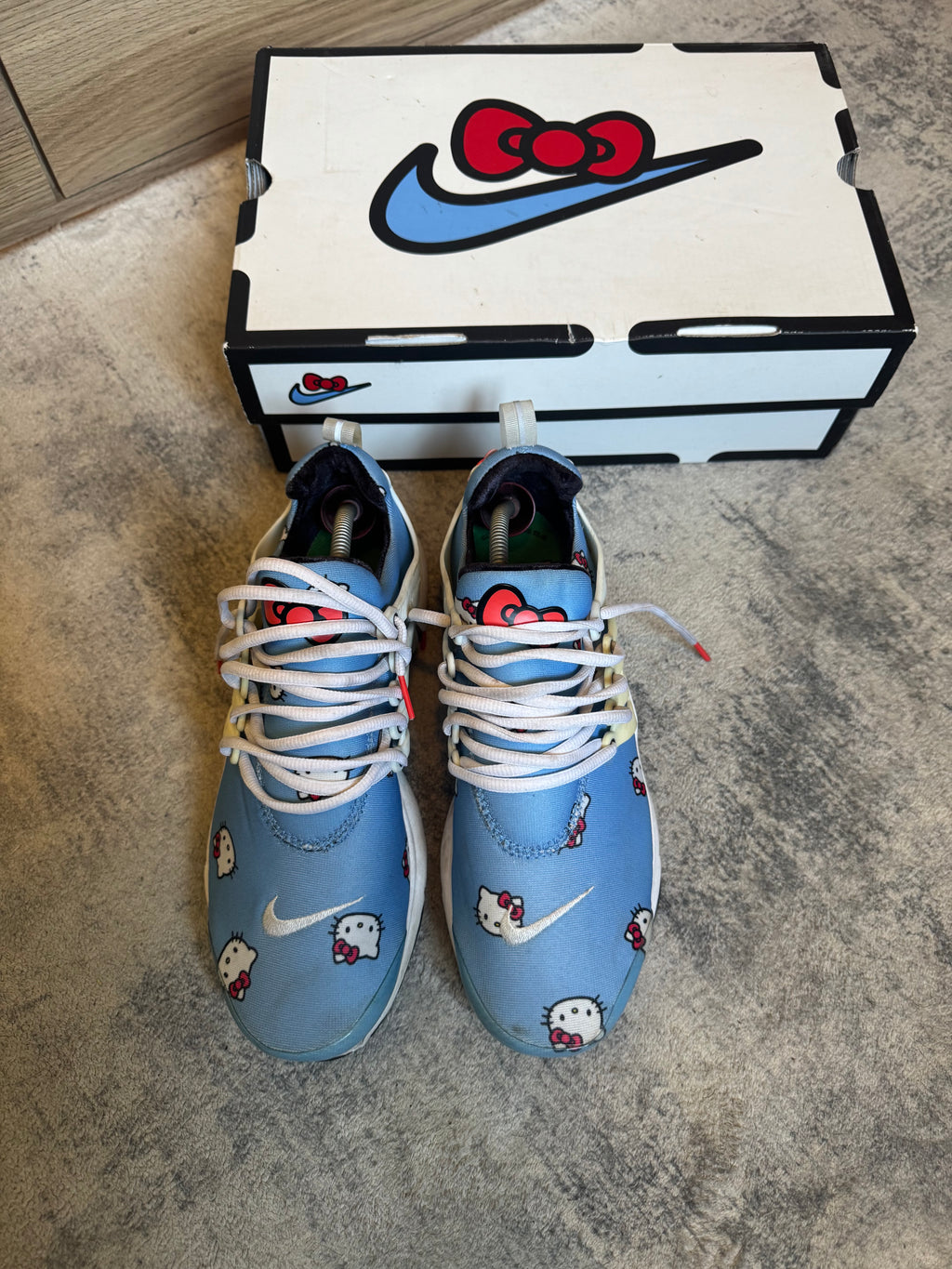NIKE PRESTO HELLO KITTY