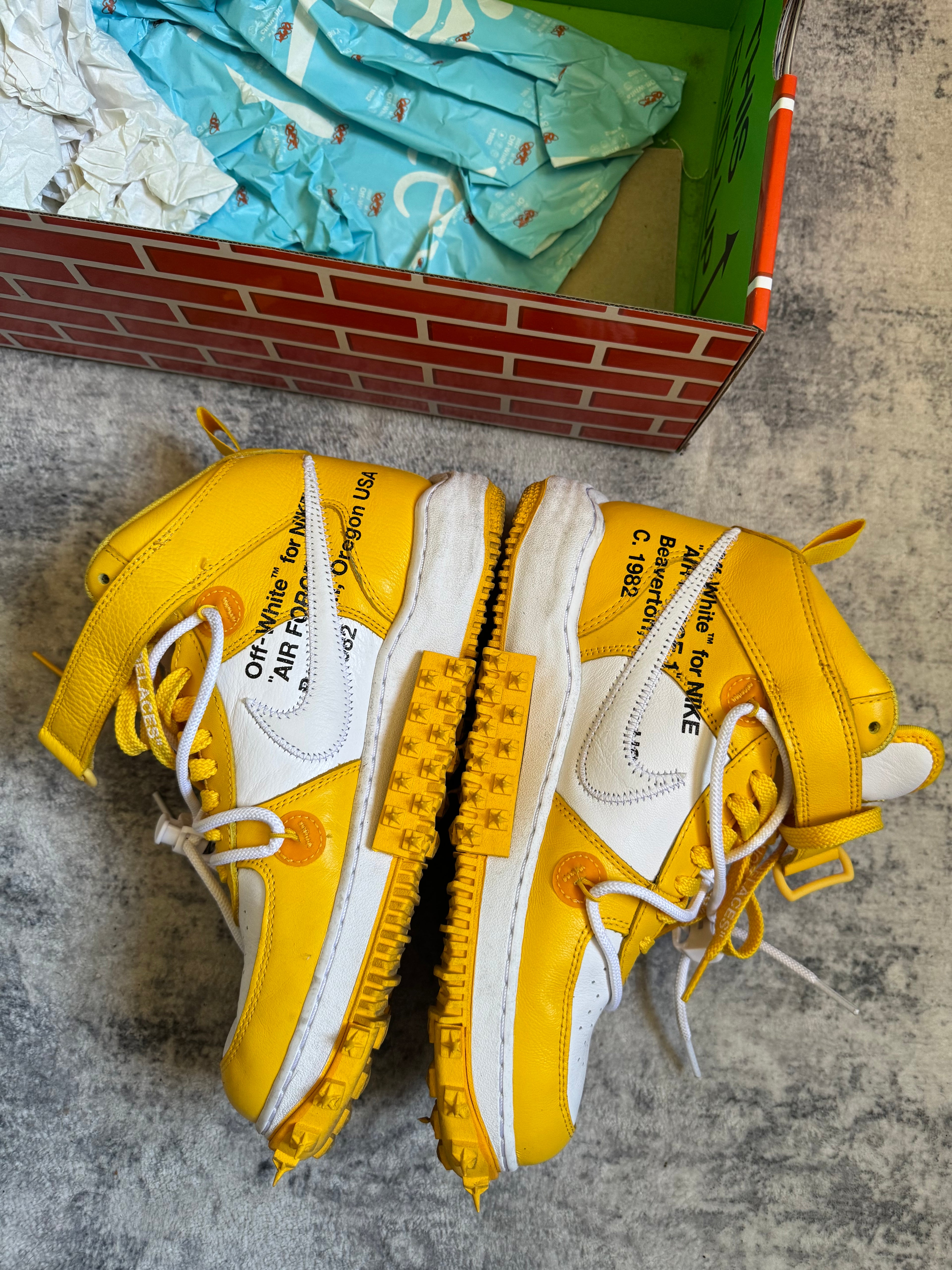 NIKE OFF WHITE AIR FORCE 1 MID
