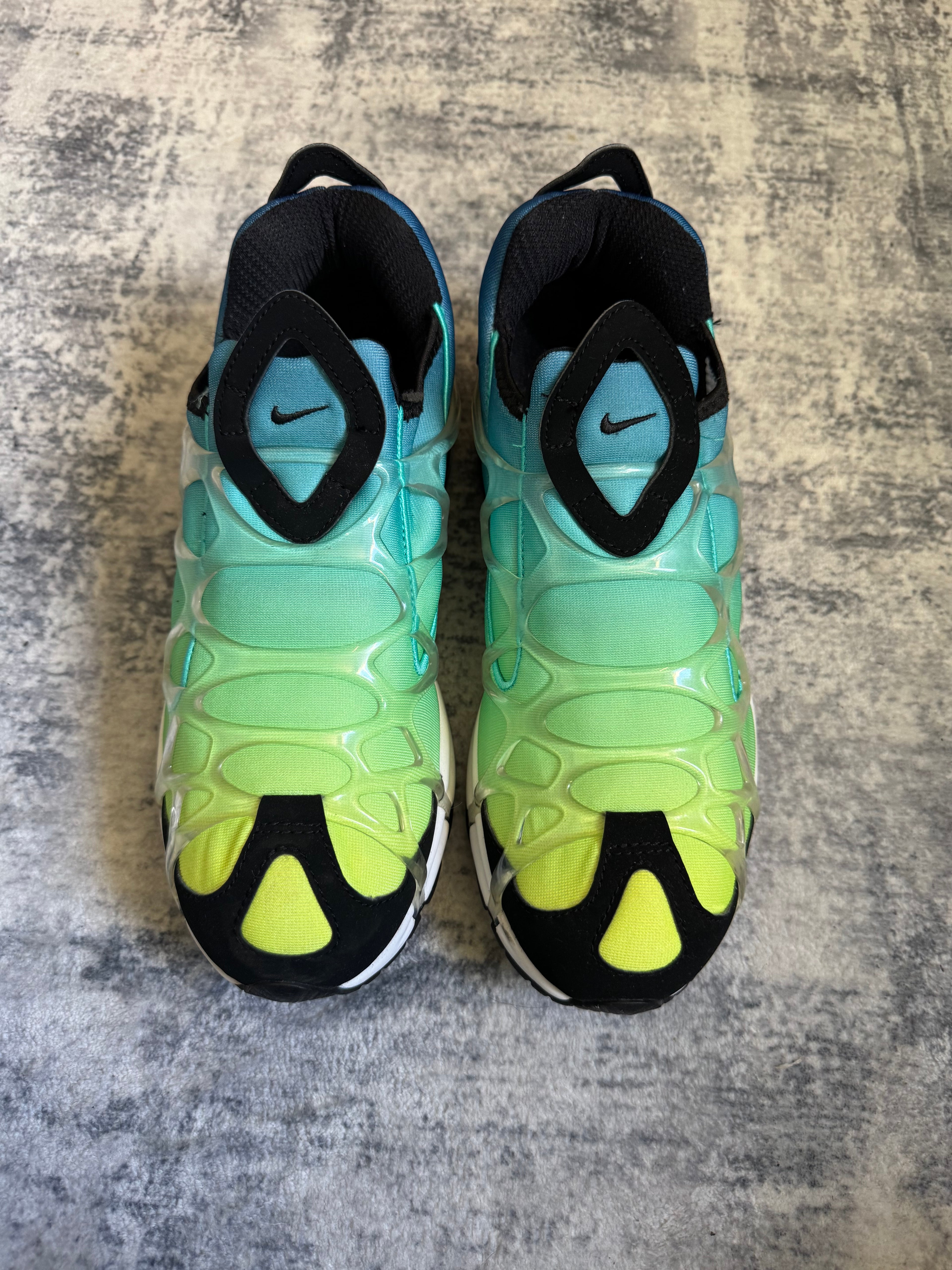 NIKE KUKINI
