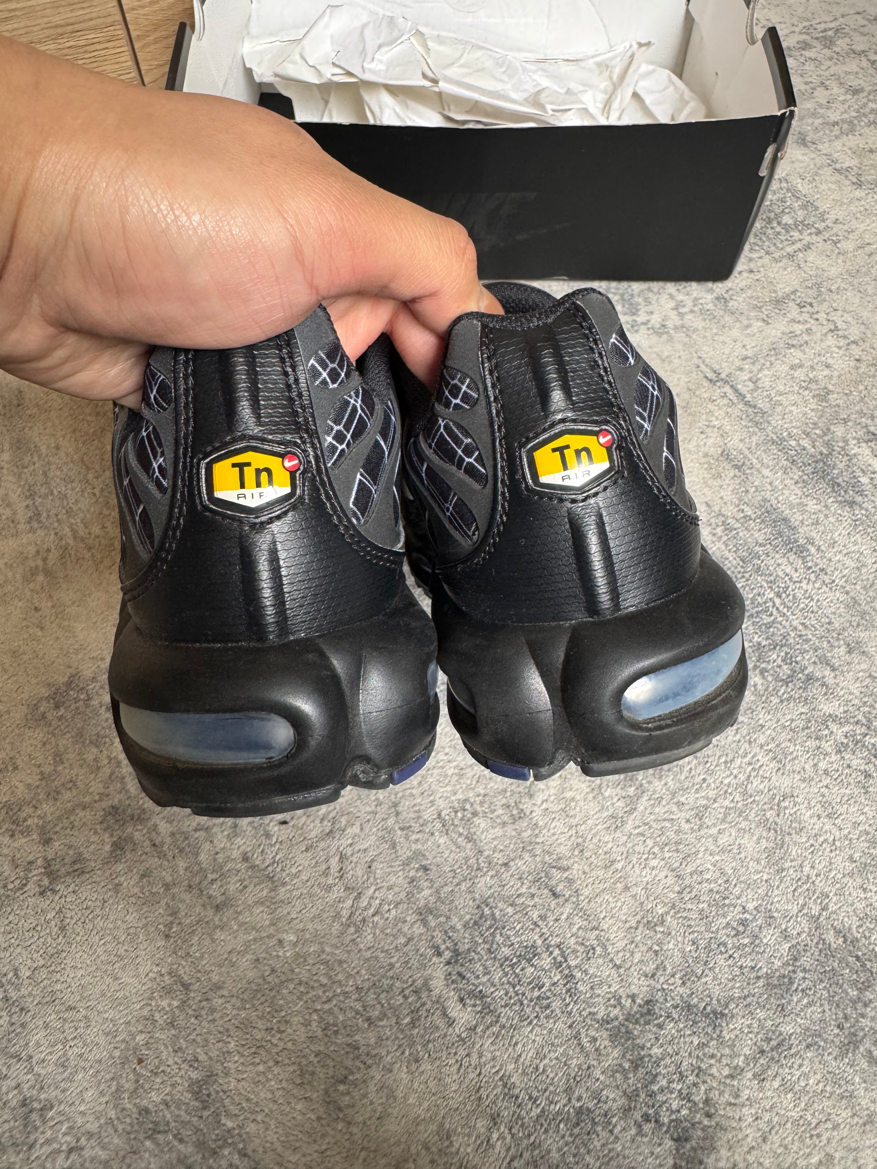 NIKE TN 93