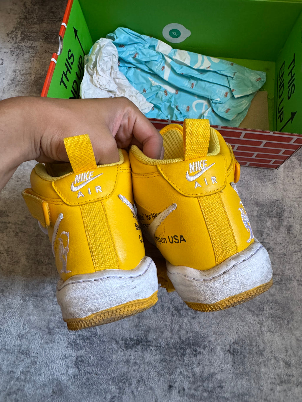 NIKE OFF WHITE AIR FORCE 1 MID