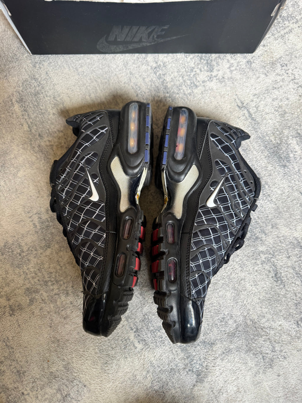 NIKE TN 93