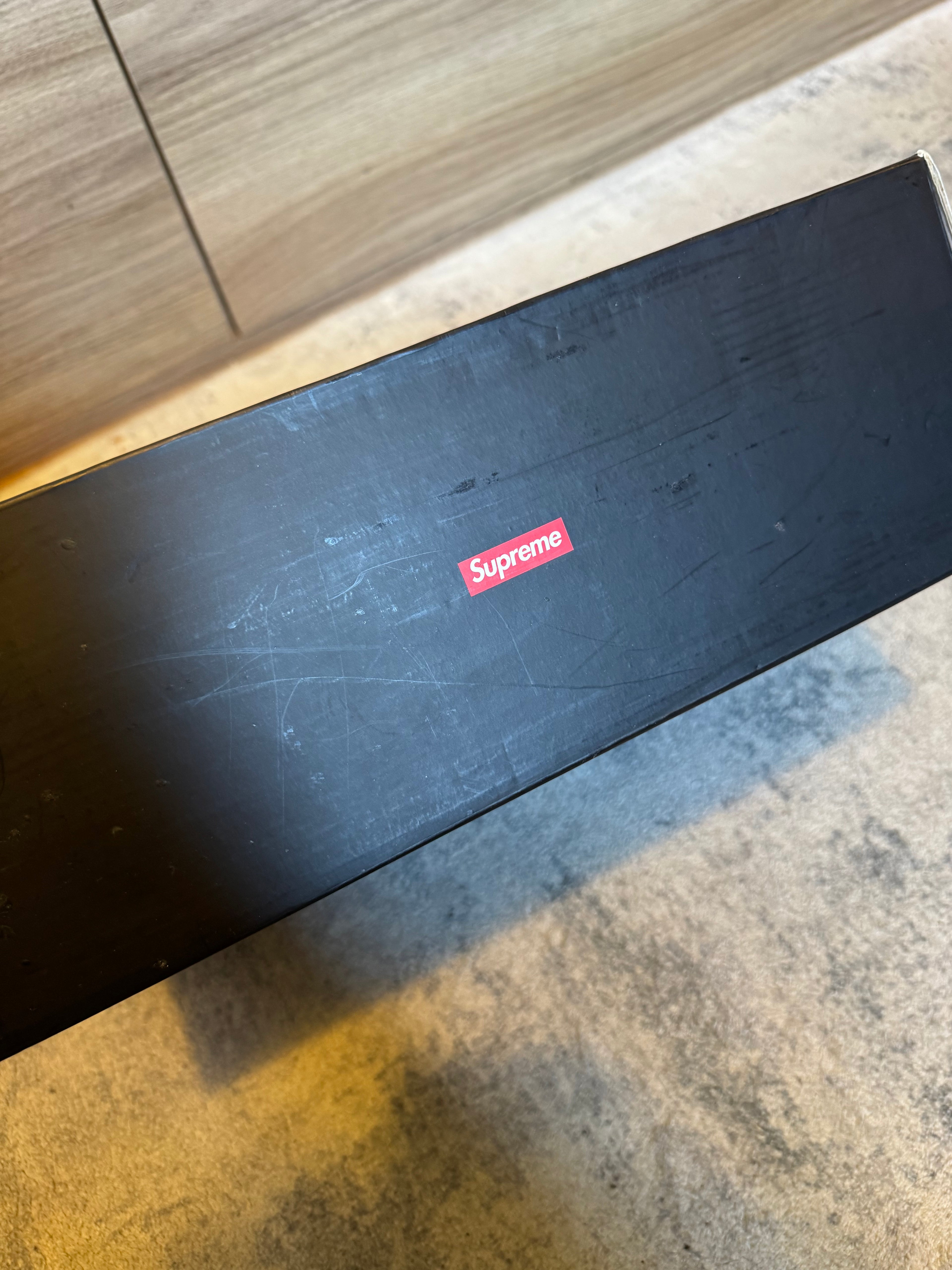 NIKE SUPREME TUNED