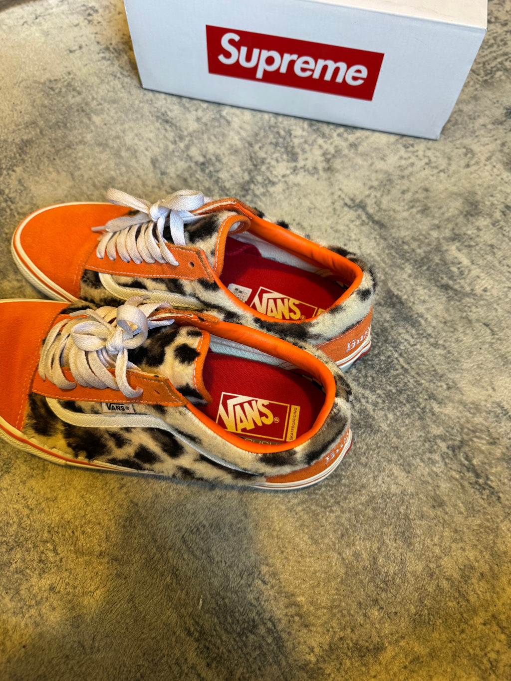 SUPREME VANS LEOPARD