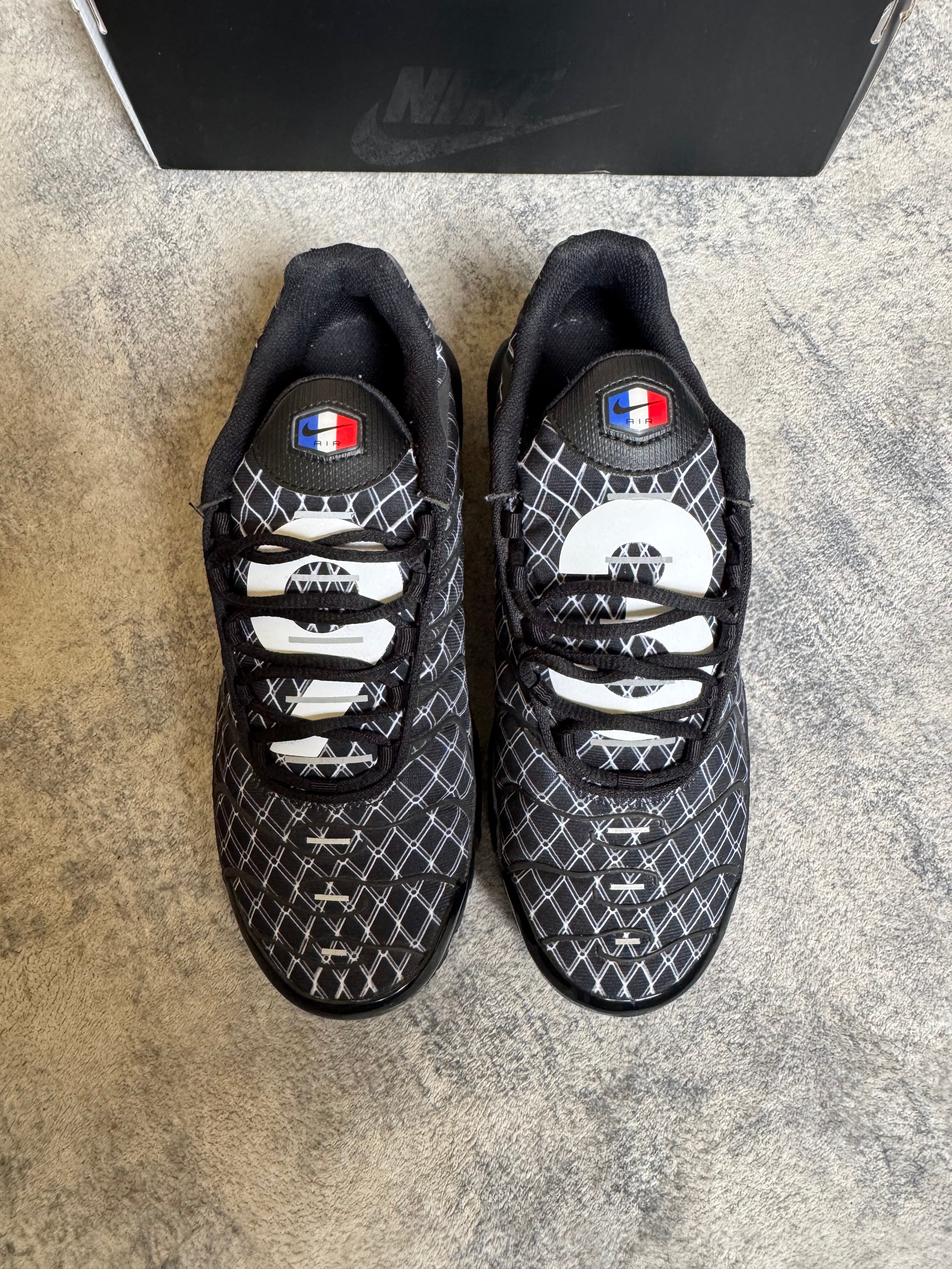 NIKE TN 93