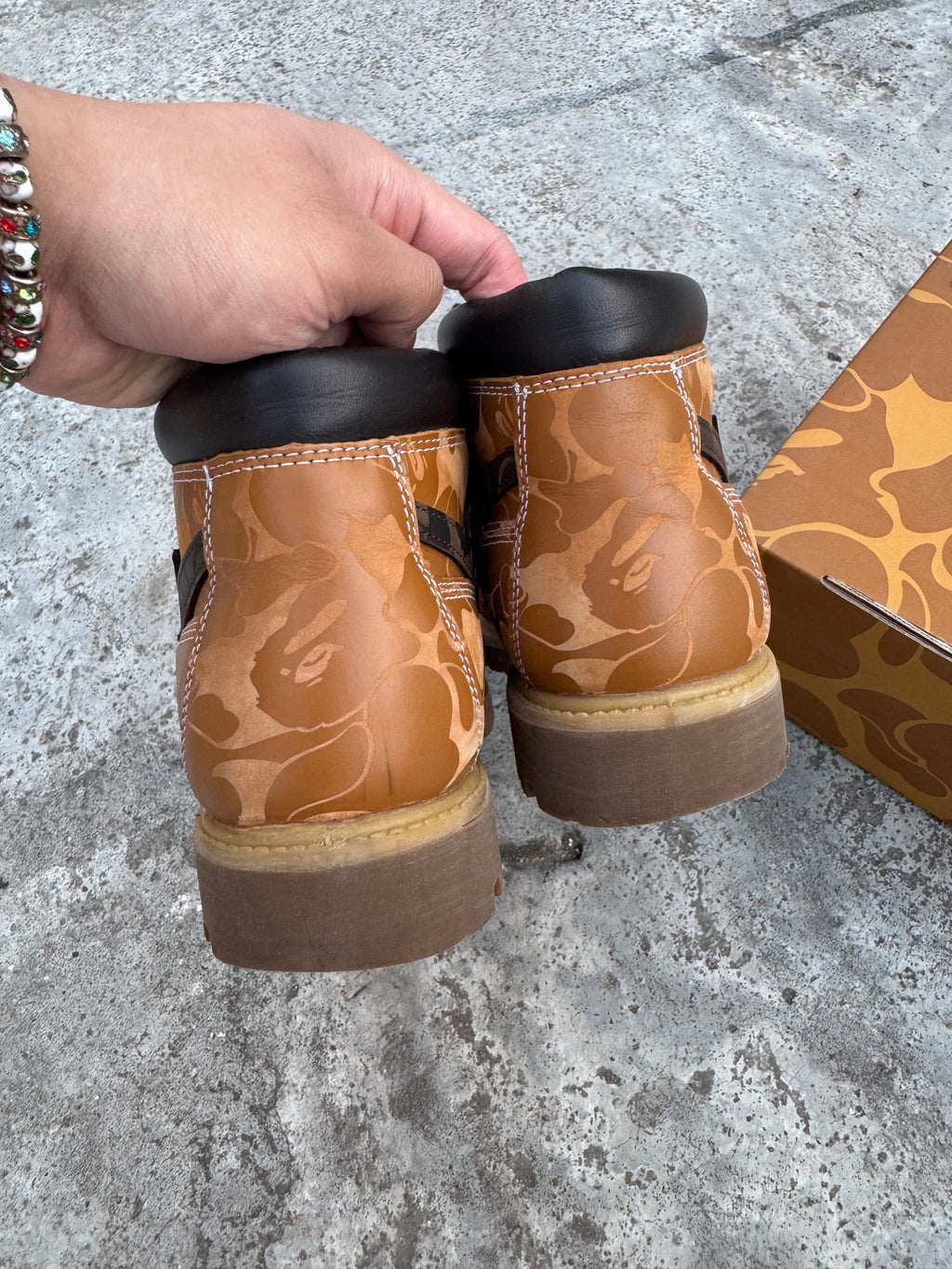 TIMBERLAND BAPE UNDEFEATED