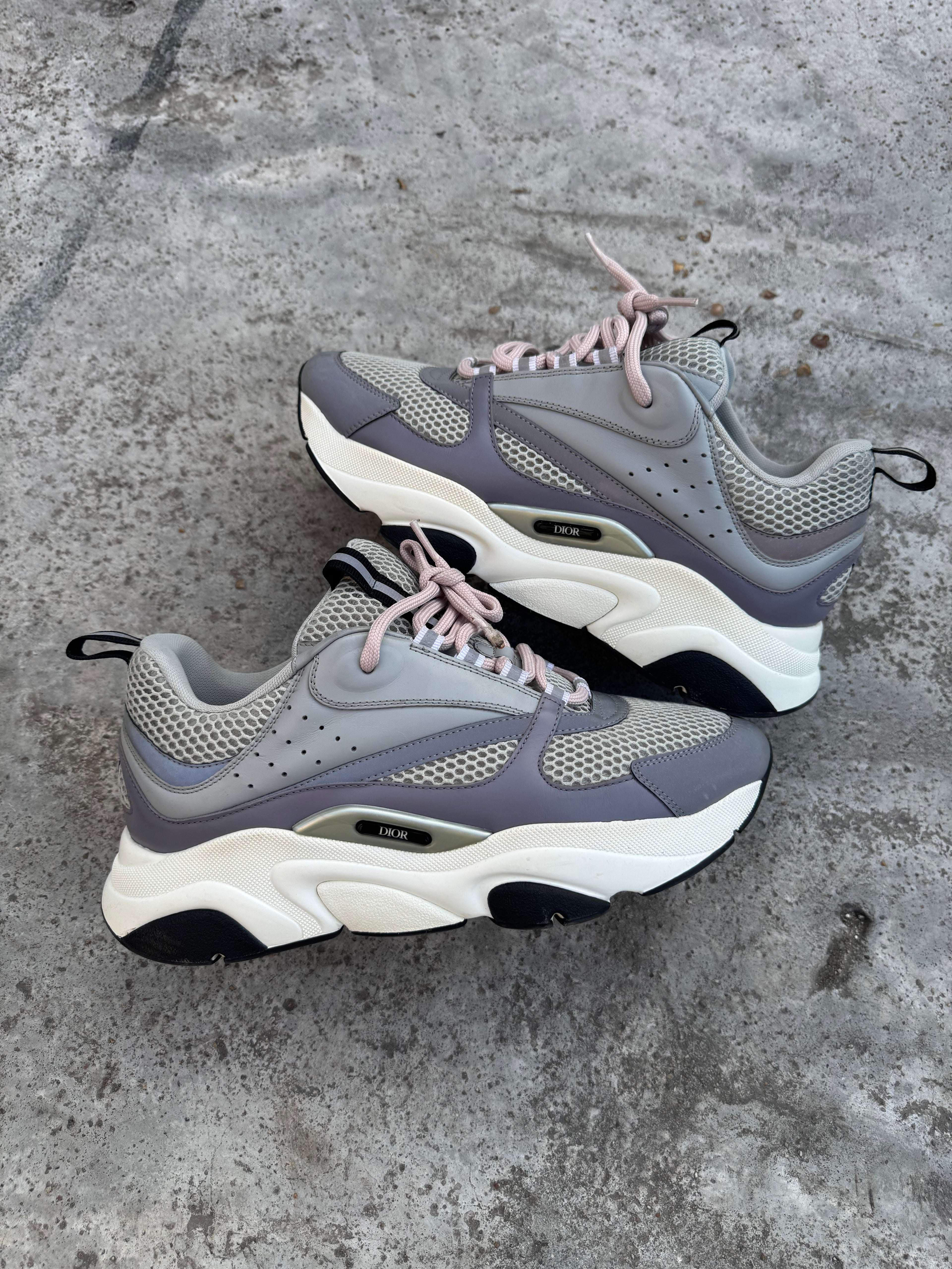 DIOR B22