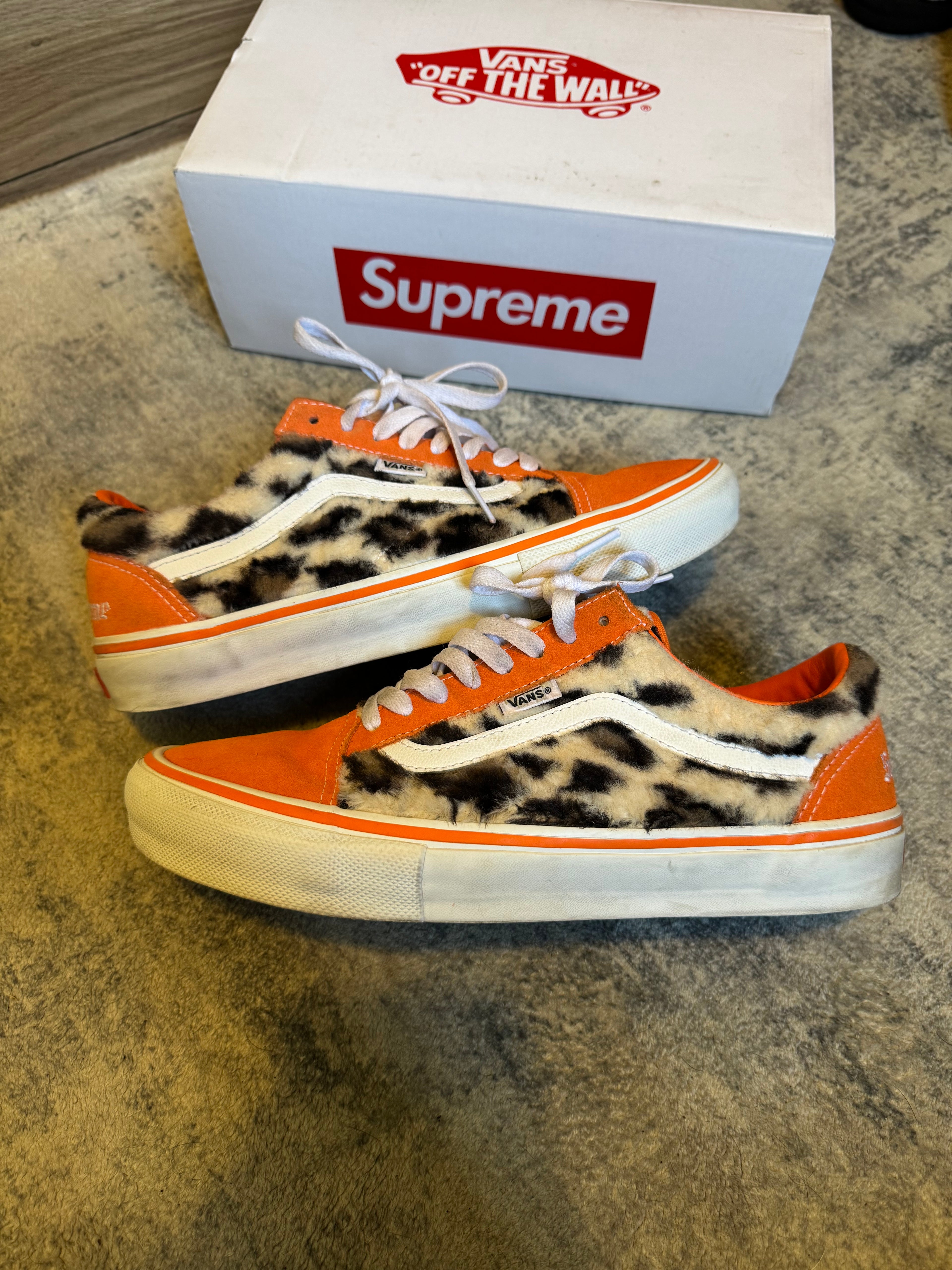 SUPREME VANS LEOPARD
